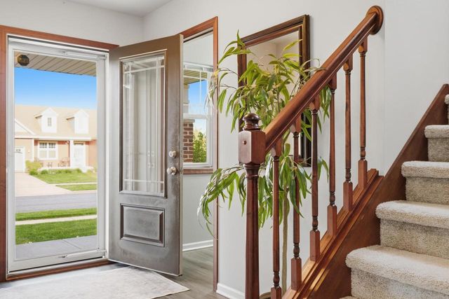 1446 Thoreau Drive, Sun Prairie, WI 53590