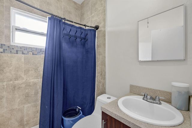 621 NW 3rd Avenue, Pompano Beach, FL 33060