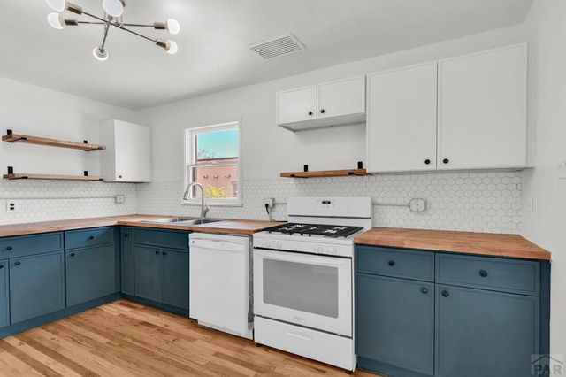 616 E Routt Ave, Pueblo, CO 81004