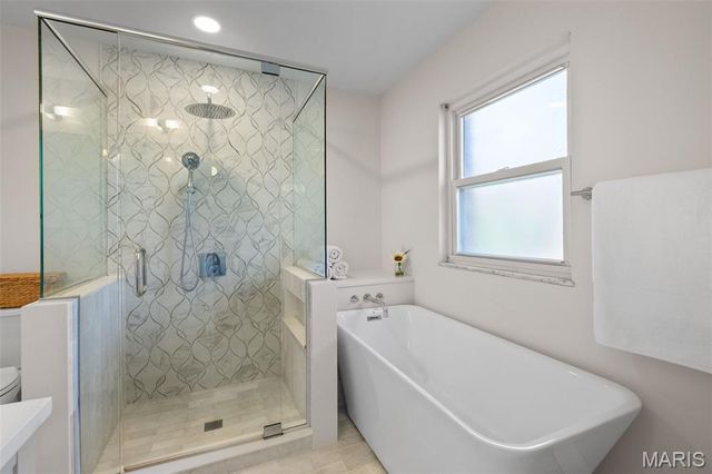 14121 Parliament Drive, Chesterfield, MO 63017