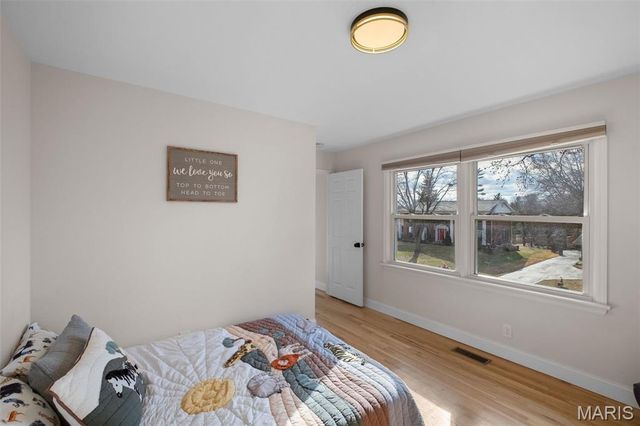 14121 Parliament Drive, Chesterfield, MO 63017