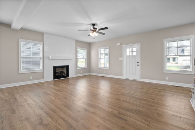 333 Cardinal Creek, Clarksville, TN 37040