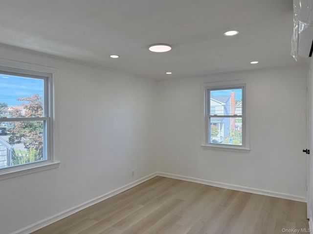 375 Latham Road, Mineola, NY 11501