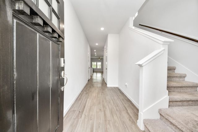 68 Valiant Ridge Trail, Magnolia, TX 77354