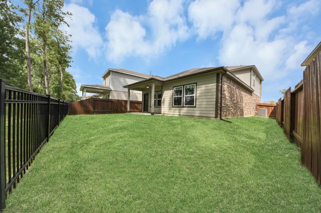 68 Valiant Ridge Trail, Magnolia, TX 77354