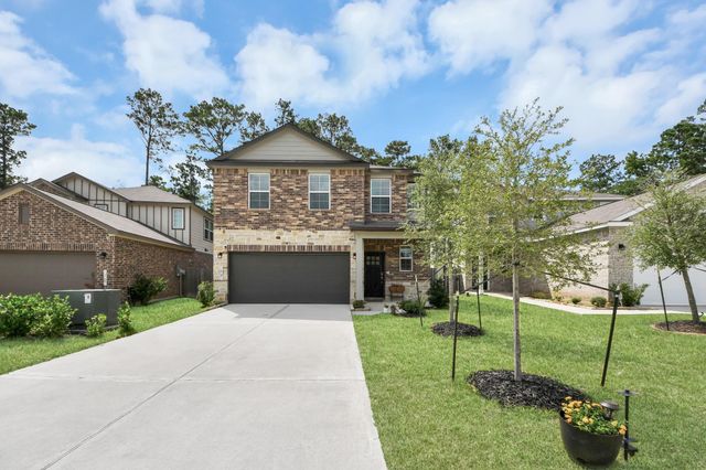 68 Valiant Ridge Trail, Magnolia, TX 77354