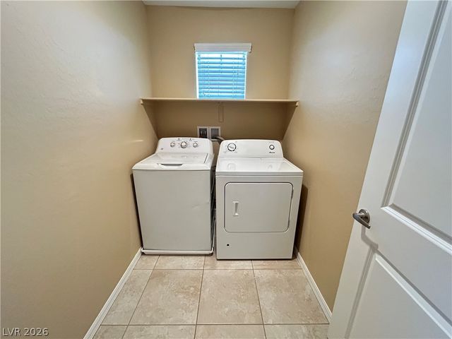 4325 Harristown Drive, Las Vegas, NV 89115