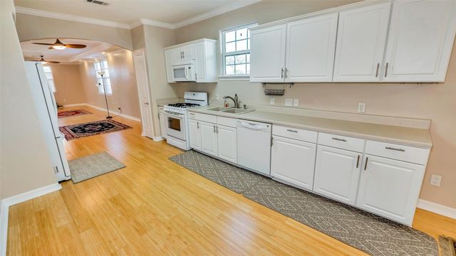 4513 Nolda Street, Houston, TX 77007