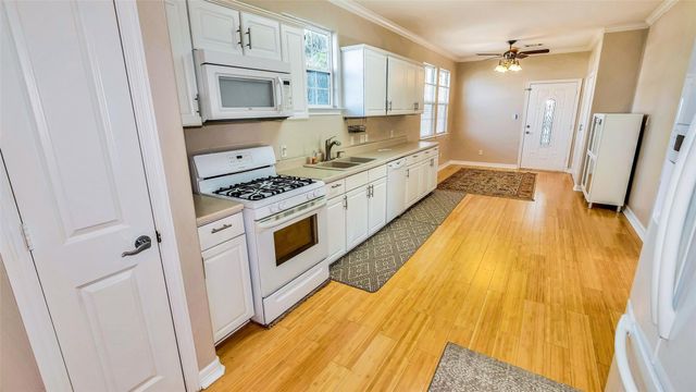 4513 Nolda Street, Houston, TX 77007