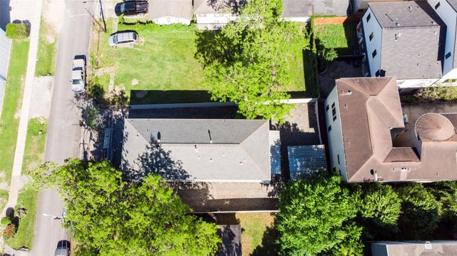 4513 Nolda Street, Houston, TX 77007