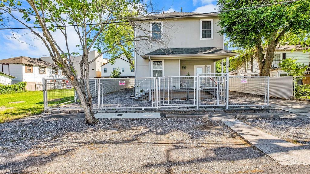 4513 Nolda Street, Houston, TX 77007