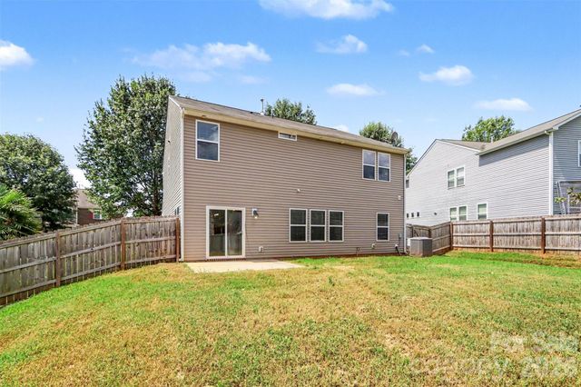 6814 Barefoot Forest Drive, Charlotte, NC 28269