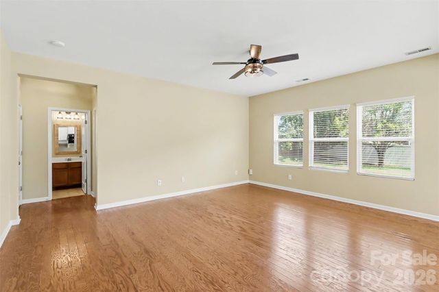6814 Barefoot Forest Drive, Charlotte, NC 28269