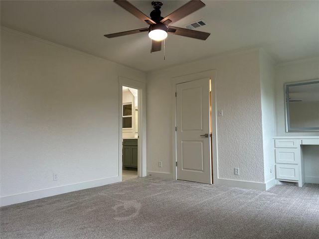 923 W 9th Street, Freeport, TX 77541