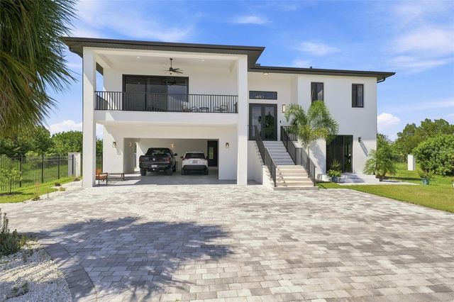 5035 BAY BOULEVARD, Port Richey, FL 34668
