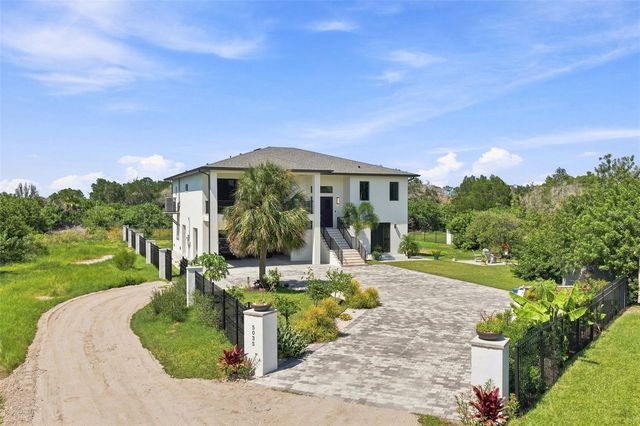 5035 BAY BOULEVARD, Port Richey, FL 34668