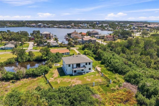 5035 BAY BOULEVARD, Port Richey, FL 34668