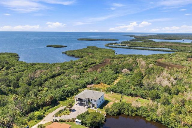 5035 BAY BOULEVARD, Port Richey, FL 34668
