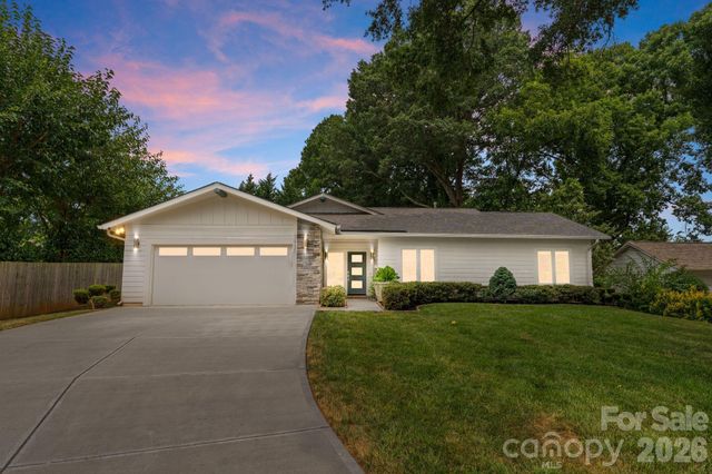 3931 Belshire Lane, Charlotte, NC 28205