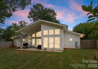 3931 Belshire Lane, Charlotte, NC 28205