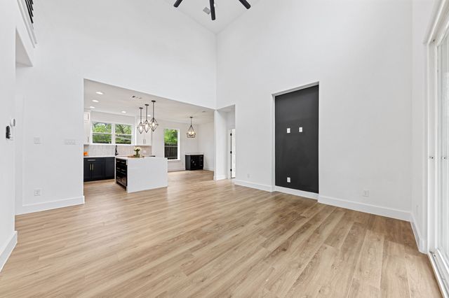 1604 Marburg Street, Dallas, TX 75215