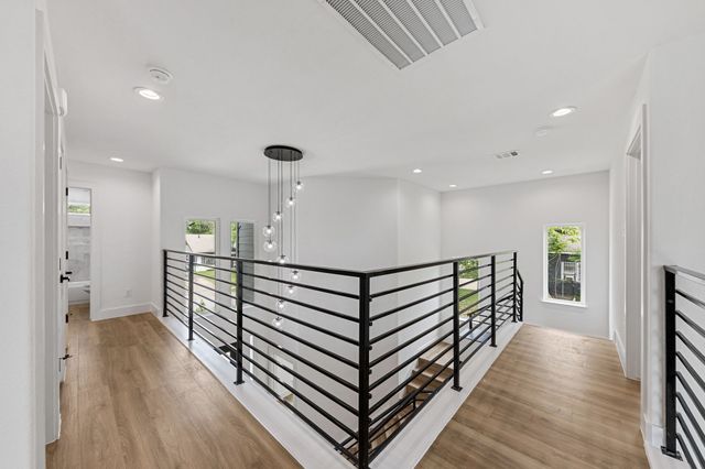 1604 Marburg Street, Dallas, TX 75215