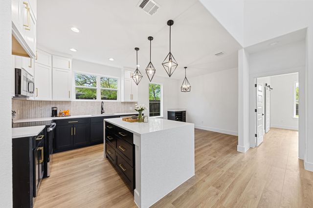 1604 Marburg Street, Dallas, TX 75215