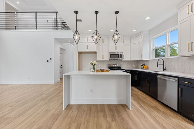 1604 Marburg Street, Dallas, TX 75215