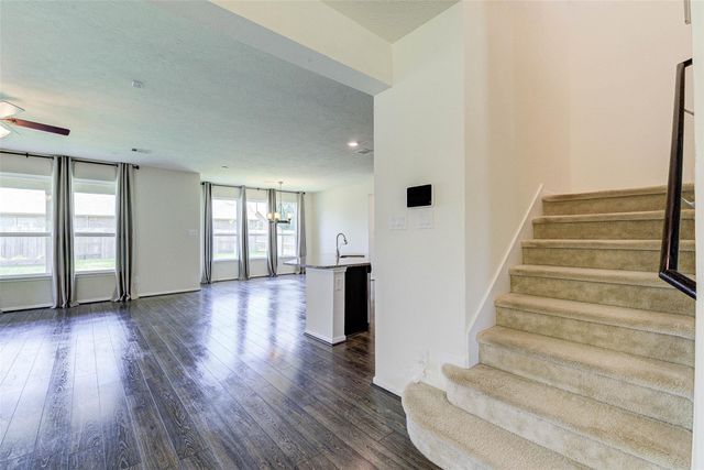 15623 Hanover Breeze Lane, Houston, TX 77044