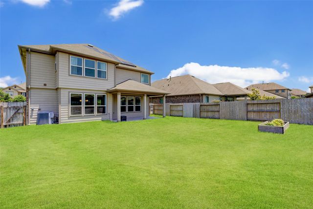 15623 Hanover Breeze Lane, Houston, TX 77044