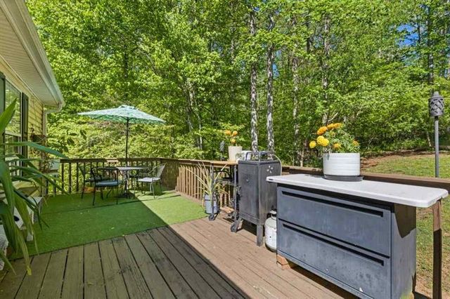 5040 Bird Road, Gainesville, GA 30506