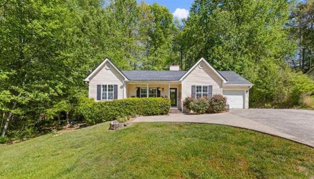 5040 Bird Road, Gainesville, GA 30506