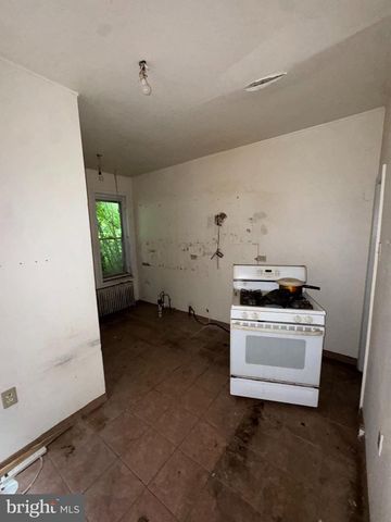 643 S 60TH ST, Philadelphia, PA 19143