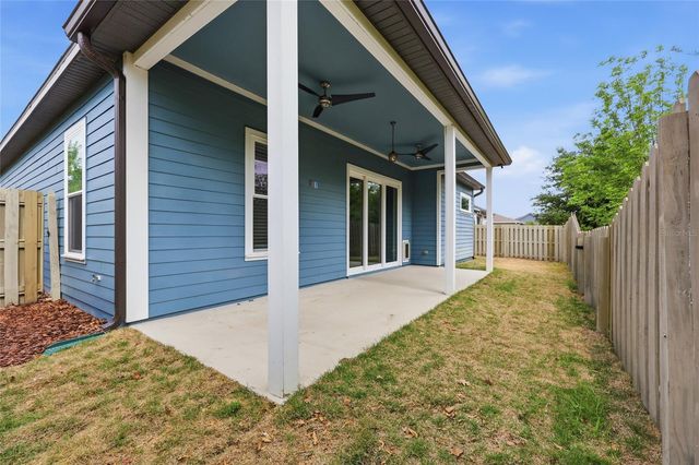 1061 NW 134TH DRIVE, Newberry, FL 32669