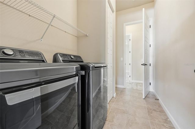 1061 NW 134TH DRIVE, Newberry, FL 32669