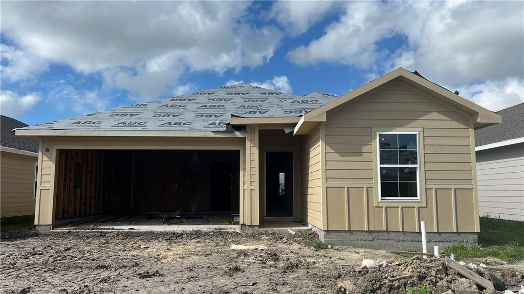 1938 Citation Dr, Corpus Christi, TX 78417