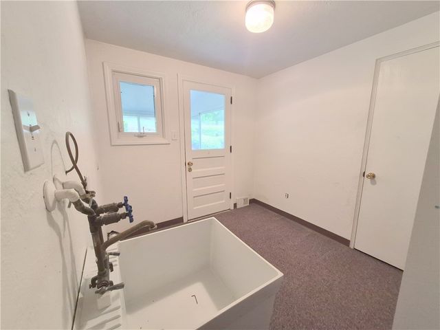 1247 Lakemont Drive, Mt Lebanon, PA 15243