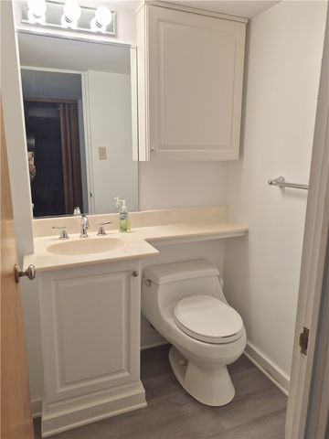 1247 Lakemont Drive, Mt Lebanon, PA 15243