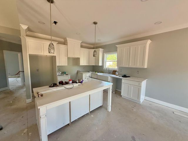 899 Barfield, Cowarts, AL 36321