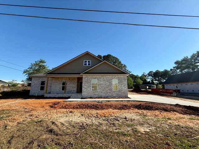 899 Barfield, Cowarts, AL 36321