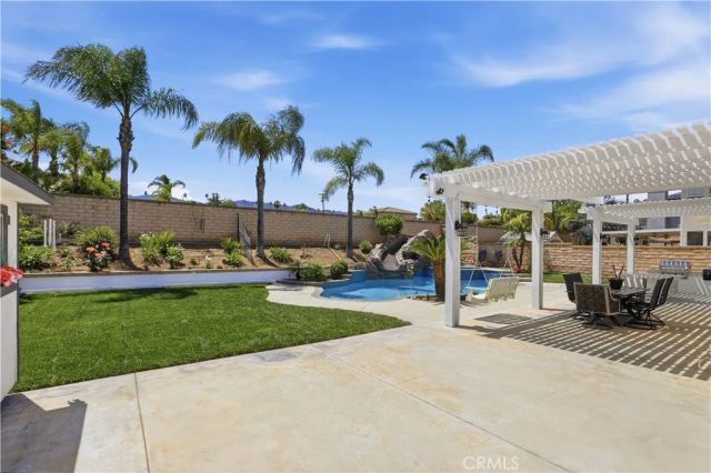 820 Mountain Shadows, Corona, CA 92881