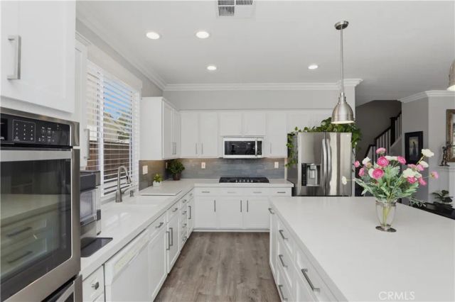 820 Mountain Shadows, Corona, CA 92881