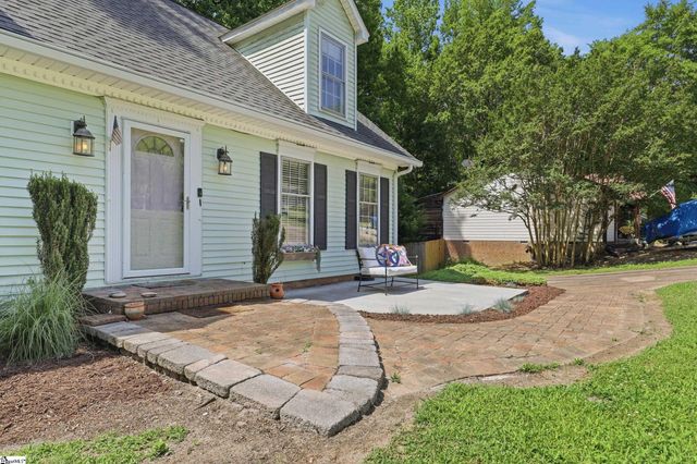 106 Buckingham Way, Taylors, SC 29687