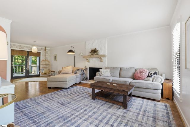 106 Buckingham Way, Taylors, SC 29687