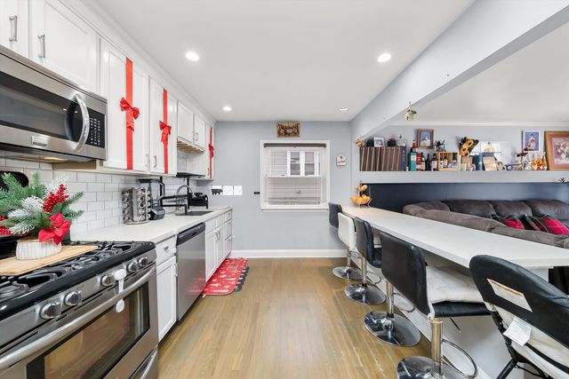 3426 S 60th Court, Cicero, IL 60804