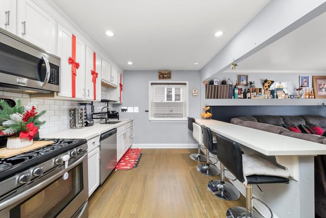 3426 S 60th Court, Cicero, IL 60804