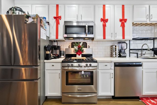 3426 S 60th Court, Cicero, IL 60804