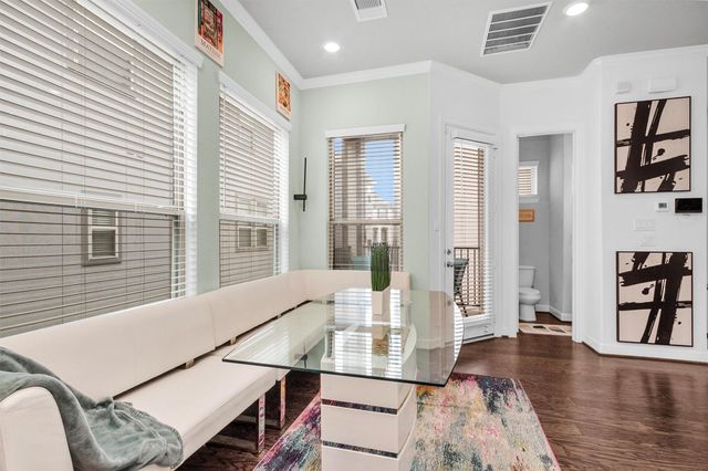 4008 Centre Glen Drive, Houston, TX 77043