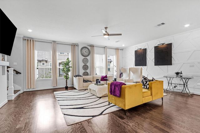 4008 Centre Glen Drive, Houston, TX 77043