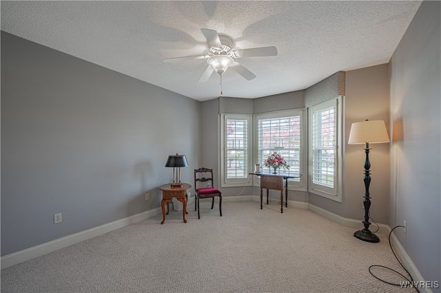 5426 Carleton Lake Drive, Lockport Town, NY 14094